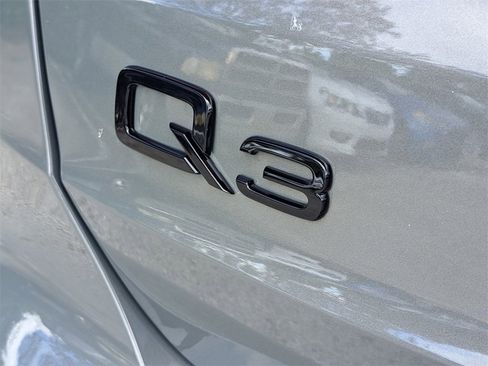 New 2025 Audi Q3 2.0T Premium image 6