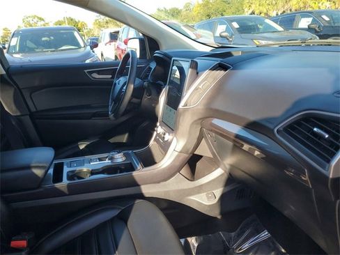 Used 2023 Ford Edge SEL image 32