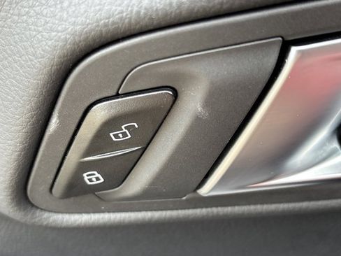 Used 2025 Toyota Supra image 17