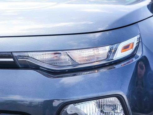 Used 2021 Kia Soul S FWD image 12