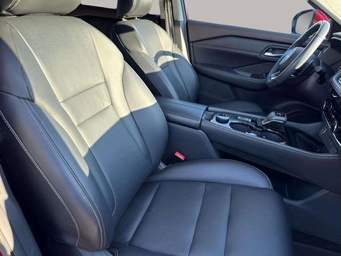 Used 2023 Nissan Rogue SL w/ SL Premium Package image 7