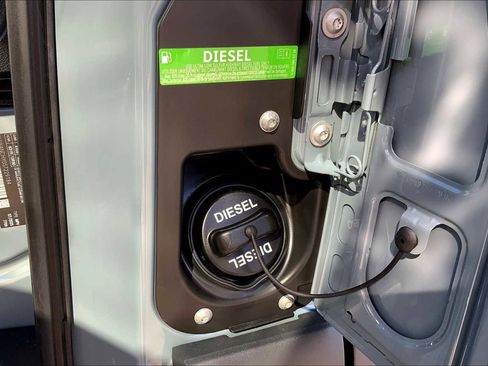 New 2025 Mercedes-Benz Sprinter 2500 image 13