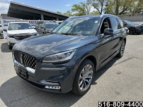 Used 2022 Lincoln Aviator Grand Touring w/ Elements Package Plus AWD/4WD image 7