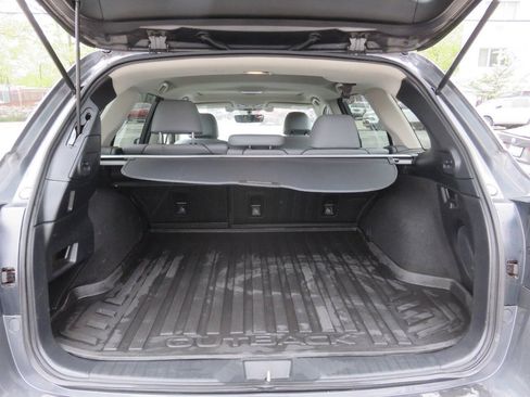 Used 2018 Subaru Outback 2.5i Limited AWD/4WD image 24