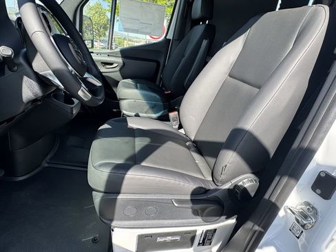 New 2025 Mercedes-Benz Sprinter 2500 image 15