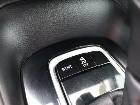 Used 2022 Toyota Corolla SE FWD image 17