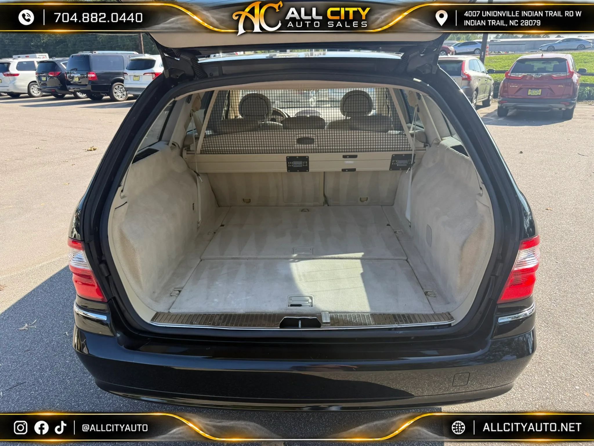 Used 2004 Mercedes-Benz E 320 4MATIC Wagon image 38