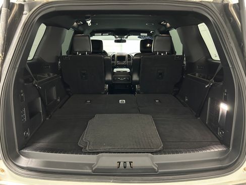 Used 2021 Ford Expedition XLT AWD/4WD image 34