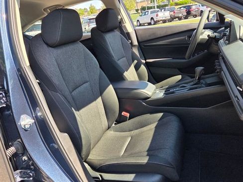 Certified 2024 Honda Accord EX image 18