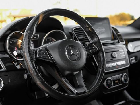 Used 2018 Mercedes-Benz GLE 350 image 13