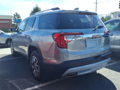 Used 2023 GMC Acadia SLT w/ Preferred Package AWD/4WD image 6