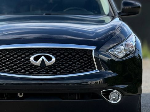 Used 2017 INFINITI QX70 AWD image 12