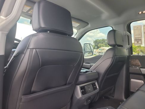 New 2026 Ford F250 Lariat w/ Lariat Premium Package AWD/4WD image 11