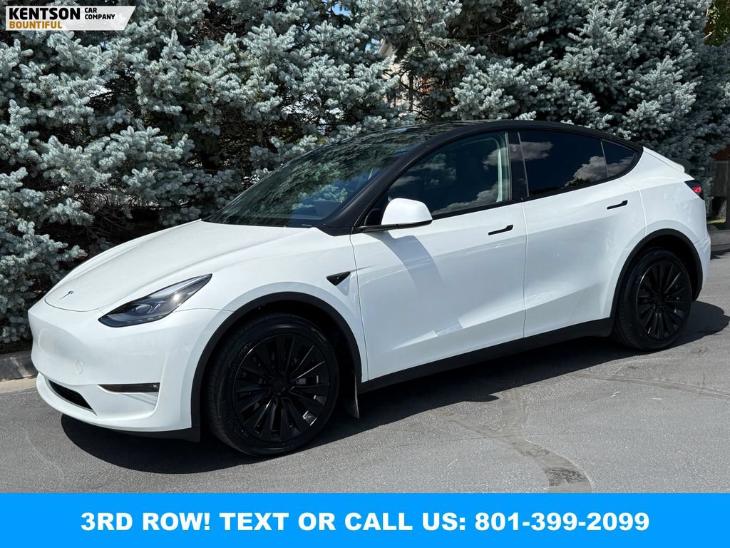 Used 2024 Tesla Model Y Long Range AWD/4WD image 1