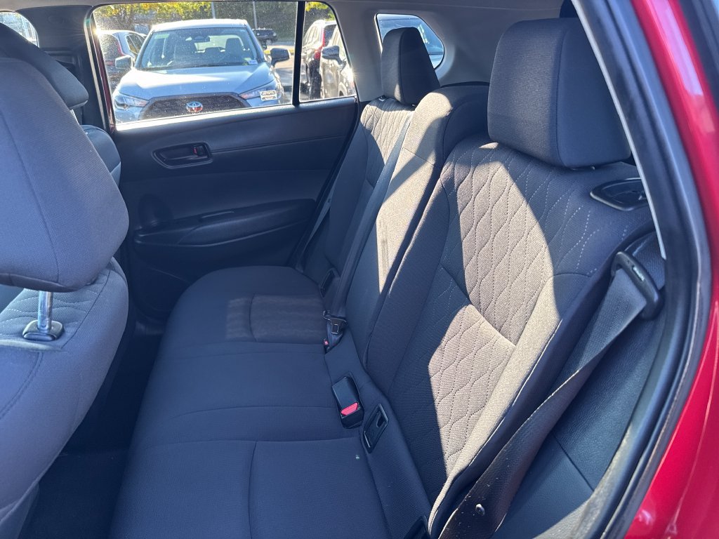 Used 2024 Toyota Corolla Cross LE w/ Moonroof Package AWD/4WD image 33