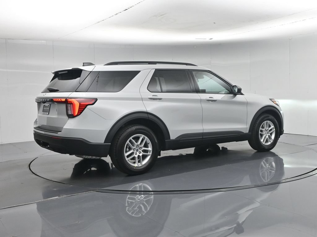 New 2027 Ford Explorer Active RWD image 27