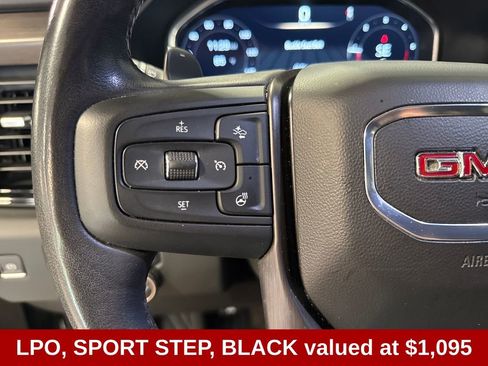 Used 2023 GMC Sierra 1500 AT4 w/ AT4 Preferred Package AWD/4WD image 4