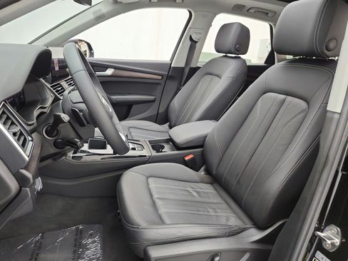 Used 2023 Audi Q5 2.0T Premium Plus w/ Premium Plus Package AWD/4WD image 13