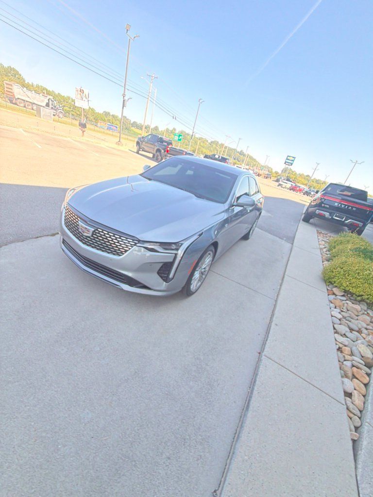 Used 2026 Cadillac CT4 Premium Luxury AWD/4WD image 5