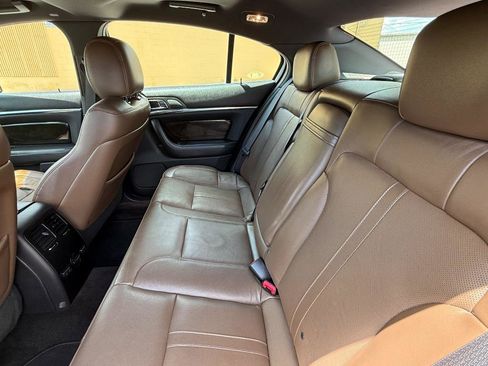 Used 2013 Lincoln MKS image 10