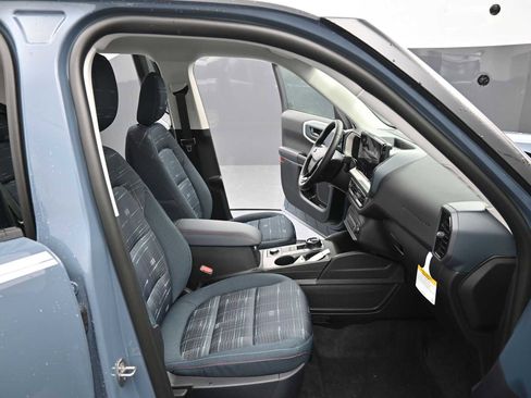 New 2025 Ford Bronco Sport Heritage w/ Convenience Package image 13