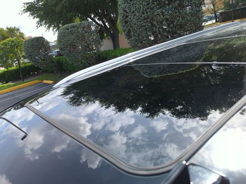 Used 2022 Chevrolet Suburban LT image 12