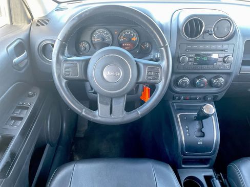 Used 2015 Jeep Patriot High Altitude image 11