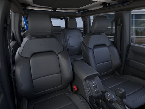 New 2026 Ford Bronco Badlands w/ Sasquatch Package AWD/4WD image 10
