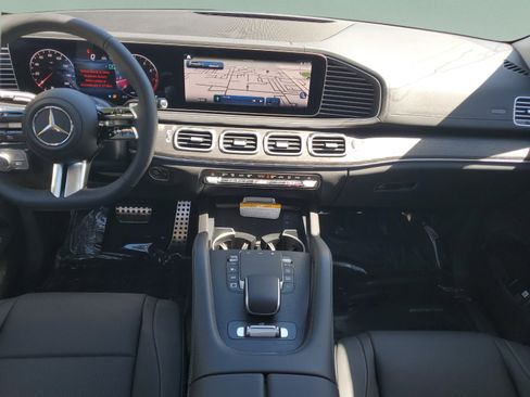 Certified 2026 Mercedes-Benz GLS 450 4MATIC image 12