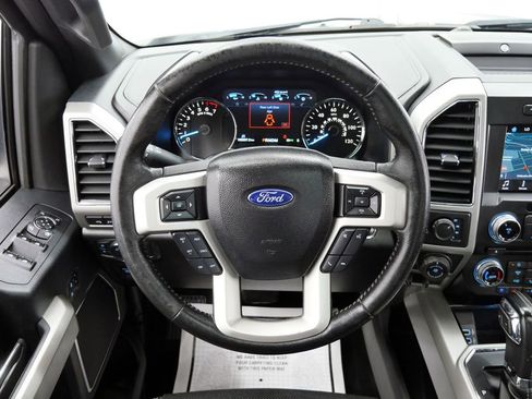 Used 2018 Ford F150 Lariat w/ Equipment Group 502A Luxury AWD/4WD image 24
