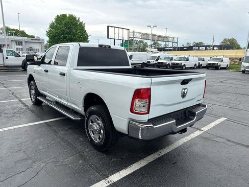 Used 2024 RAM 3500 Tradesman w/ Chrome Appearance Group AWD/4WD image 7