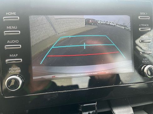 Used 2021 Toyota Camry SE image 32