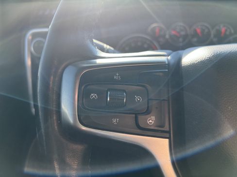 Used 2020 Chevrolet Silverado 1500 LTZ image 19