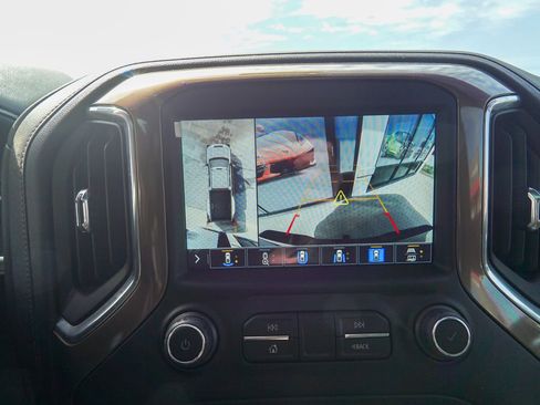 Used 2021 Chevrolet Silverado 3500 High Country image 29