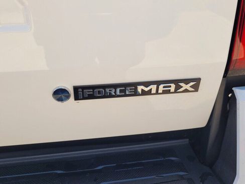 Certified 2025 Toyota Tacoma TRD Off-Road image 30