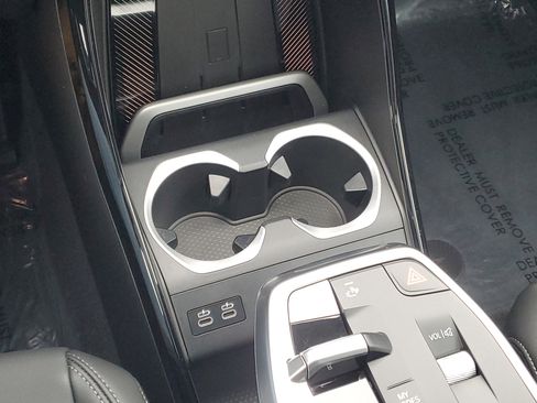 Certified 2025 BMW X1 xDrive28i w/ Technology Package image 19