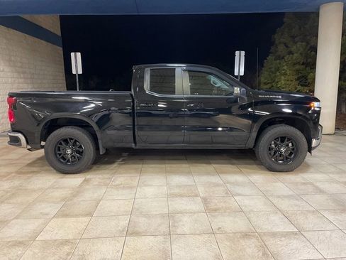 Used 2020 Chevrolet Silverado 1500 LT w/ All-Star Edition image 7