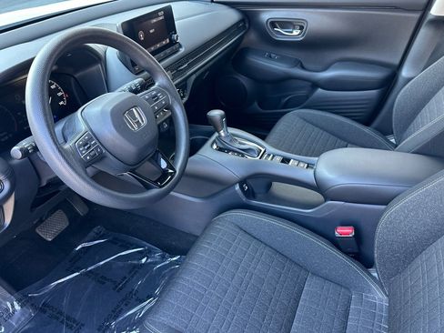 Certified 2023 Honda HR-V LX image 11