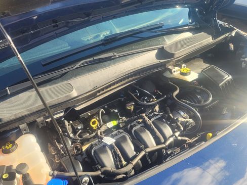 Used 2021 Ford Transit Connect XLT image 36