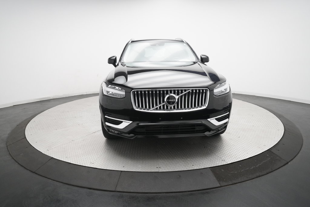 Used 2020 Volvo XC90 T6 Inscription w/ Protection Package Premier AWD/4WD image 11