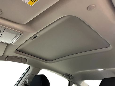 Used 2025 Honda Accord SE image 21