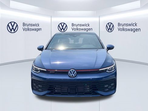 New 2025 Volkswagen GTI SE image 2