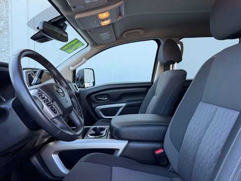 Certified 2021 Nissan Titan SV w/ SV Convenience Package image 14