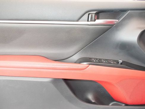 Used 2019 Toyota Camry XSE FWD image 20