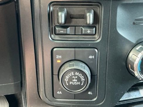 Used 2025 Ford F150 Raptor AWD/4WD image 29