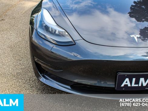 Used 2023 Tesla Model 3 Standard Range RWD image 12