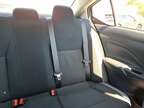 Used 2025 Nissan Versa S w/ Trunk Package FWD image 15