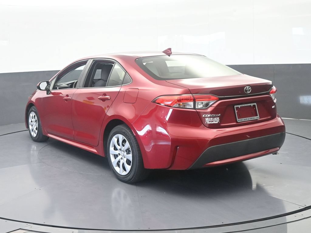 Used 2022 Toyota Corolla LE FWD image 4