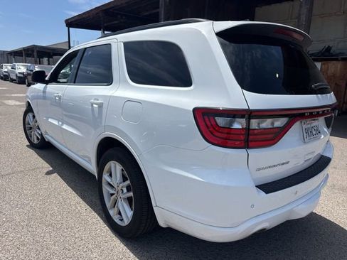Used 2024 Dodge Durango GT RWD image 7