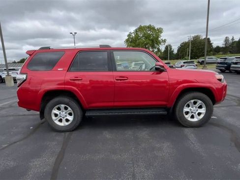 Used 2020 Toyota 4Runner SR5 Premium image 9